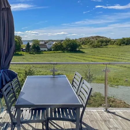Feriehus In Lysoysundet With Wifi *